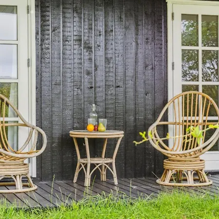 Holiday home Lazorka - 200m From The Sea In Djursland And Mols By Interhome Ebeltoft