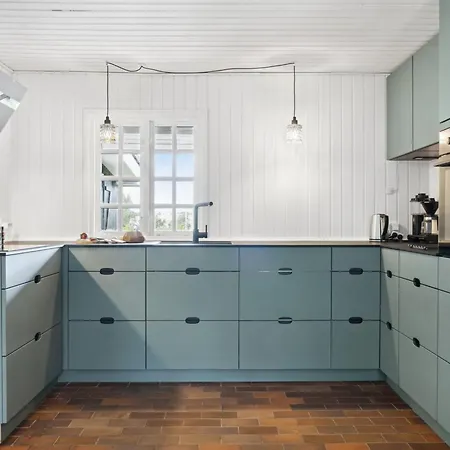 Lazorka - 200m From The Sea By Interhome
